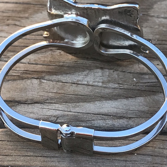 Hello Kitty Bling Bangle - Picture 5 of 5